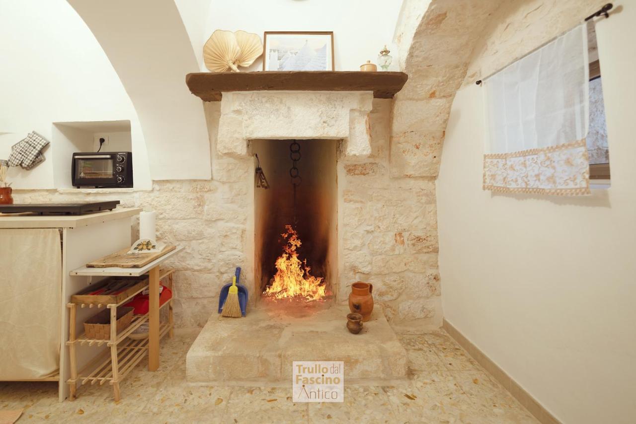 Вилла Trullo Dal Fascino Antico Локоротондо Экстерьер фото